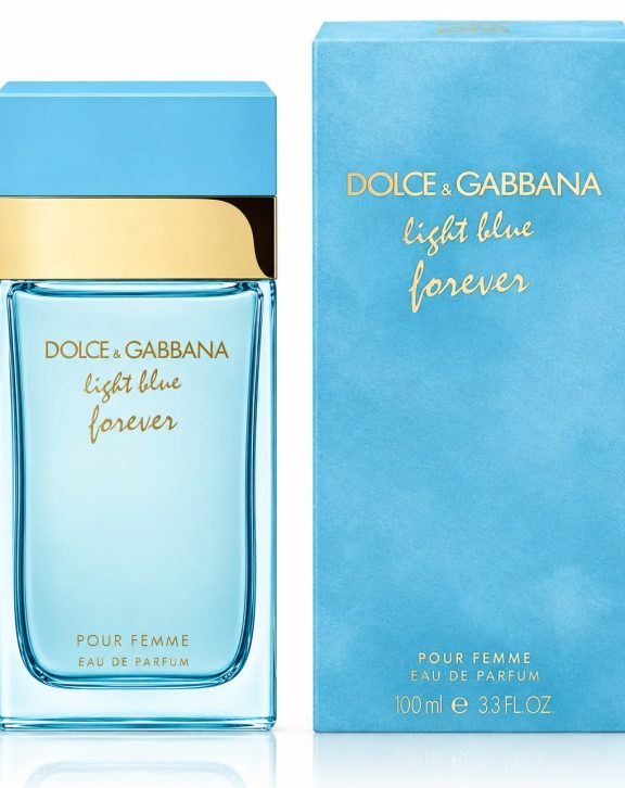 Género Femenino Categoría de la marca Diseñador Clima Verano (Calor), Primavera (Templado, cálido) Acordes principales Cítrico, Flores blancas, Afrutado, Fresco, Almizclado Concentración Eau de Parfum (EDP) Año de lanzamiento 2021 País Italia Notas de salida Limón (lima ácida), naranja sanguina y manzana verde Notas de corazón Flor de azahar del naranjo y flores blancas Notas de fondo Almizcle blanco, cedro y madera de cachemira